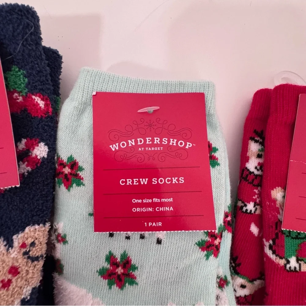 NWT Wondershop Target Christmas Crew Socks 3-Pack Llama Dog Gingerbread OSFM